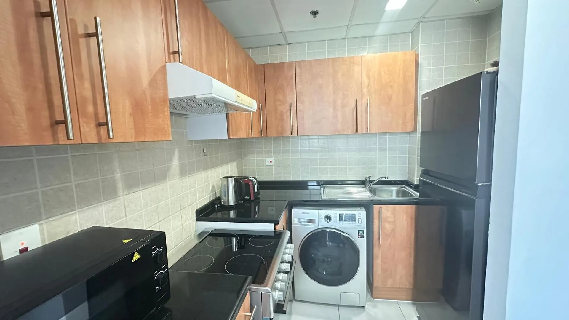 Spacious Modern 2 Bedroom Apartment Marina View 5 Min From Tram Dubai United Arab Emirates