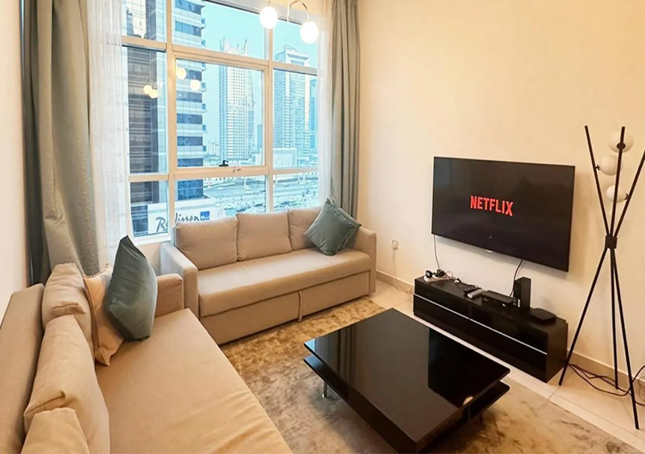 2 Bedroom Apartment In The Heart Of Marina, Sea View 5 Min From Tram Dubai